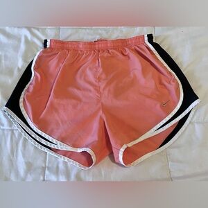 Nike Peach Dri Fit Tempo Running Athletic Shorts Brief Lined Womens size m